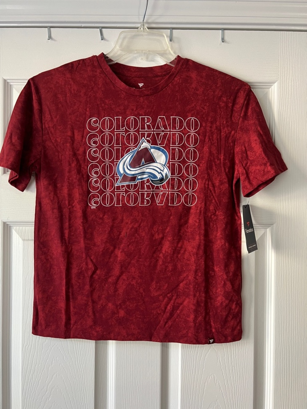 Fanatics Marbled Red Colorado Avalanche Logo Short Sleeve Tee